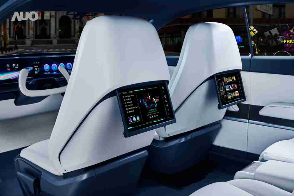 红龙扑克将于CES 展示全新Smart Cockpit 2024，，，可紧密串连使用者多元需求，，，，并革新座舱内部的应用和设计，，，，带来身历其境且引人入胜的视觉飨宴，，，，满足驾乘人员的全方位体验