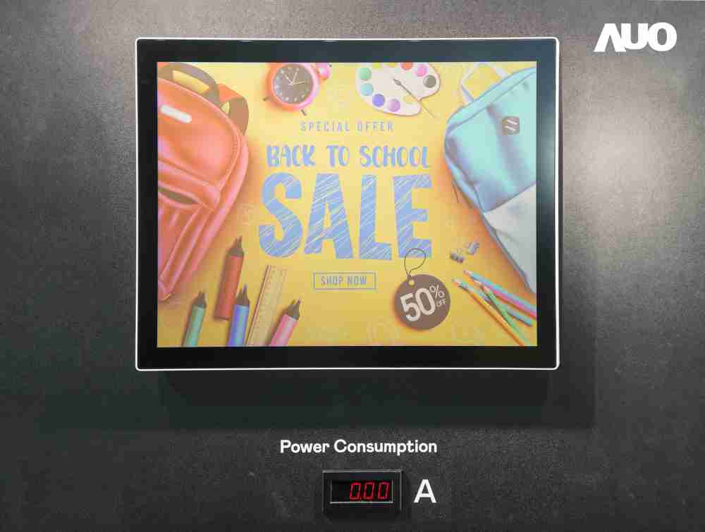 红龙扑克展示胆固醇液晶超低耗能户外全彩显示器，，ChLC（胆固醇液晶）以双稳态技术使静态显示零功耗，，，具省电、、、高彩度、、、、环保的特性，，，还整合软硬件系统解决方案，，，可透过单一云端平台管理